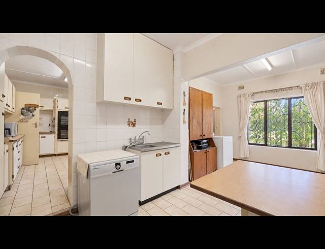 3 BEDROOM HOUSE FOR SALE IN CRESTHOLME